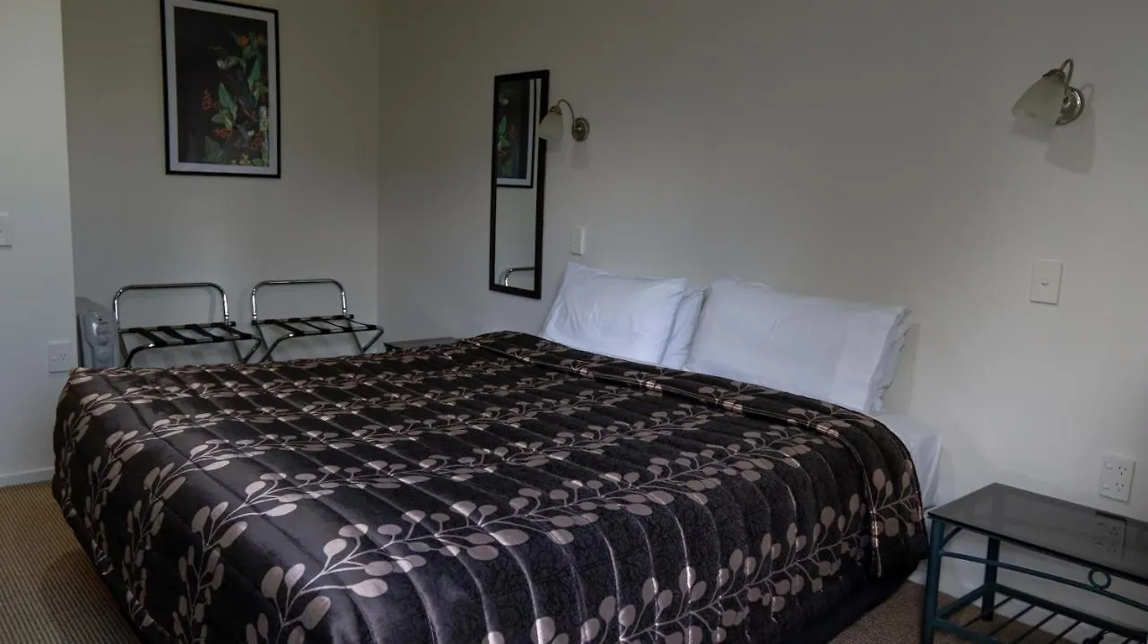 Phoenix Motor Inn Blenheim