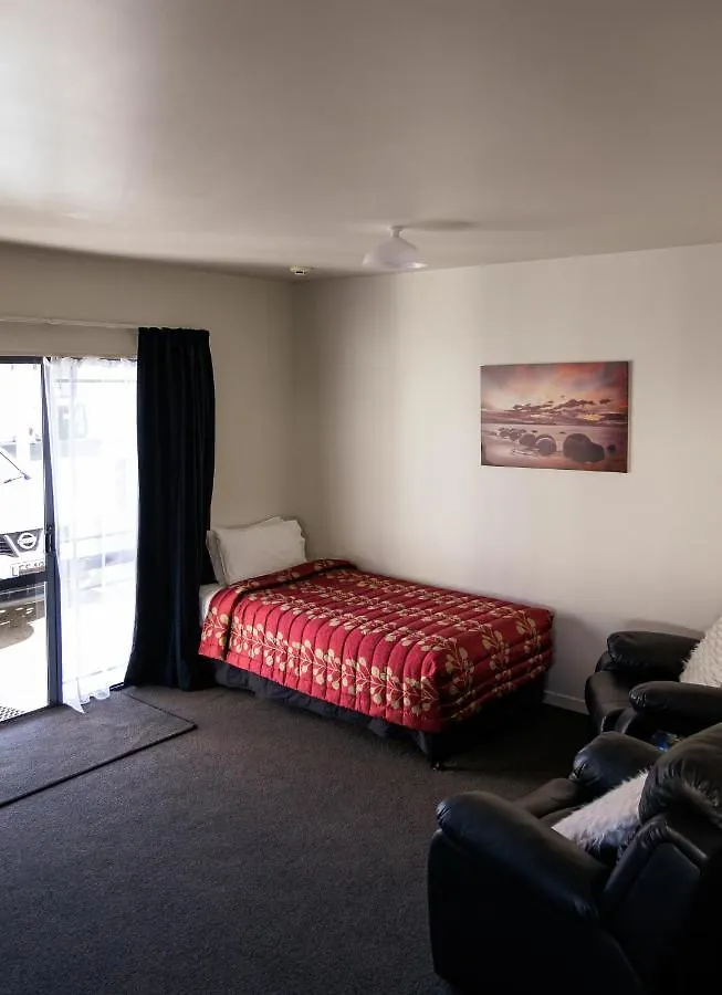 Phoenix Motor Inn Blenheim Motel